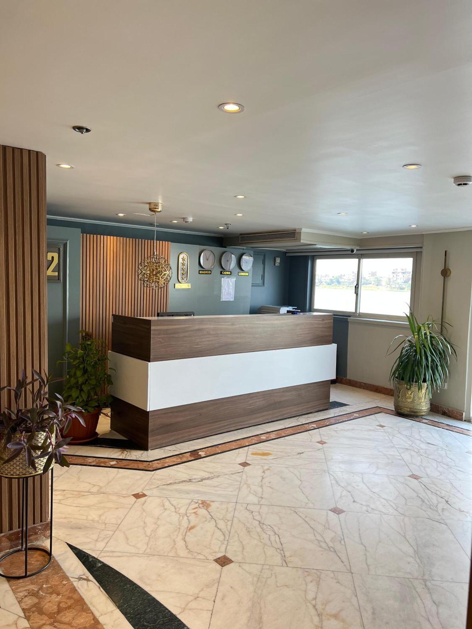 Luxor Aswan Victoria Nile Cruise: Weekly Sailings from Luxor and Aswan Hotel Exterior photo